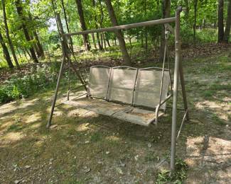 3 seat lawn swing