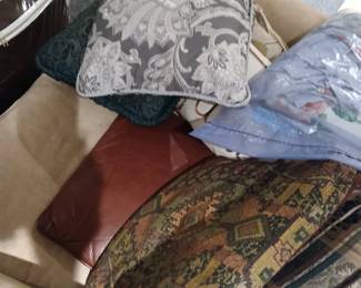 dec pillows
