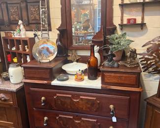 Antique Victorian Eastlake dresser with mirror, 19th century