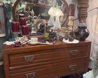 Vintage wooden dresser or vanity with swivel mirror