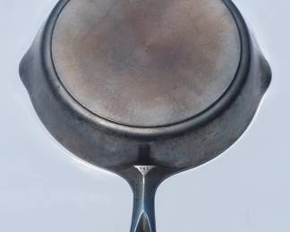 griswold715bottom