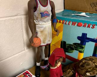 Space Jam "Tune Squad" Michael Jordan 18" Vinyl Doll