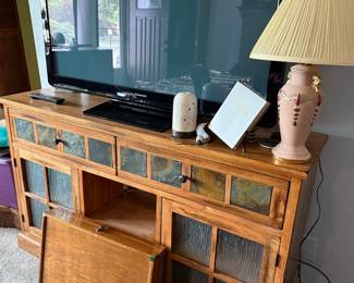 Sunny Designs Sedona Rustic Oak Media Console with Slate Inlays