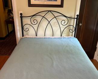 Full Size Bed With Metal Frame With Framed Print