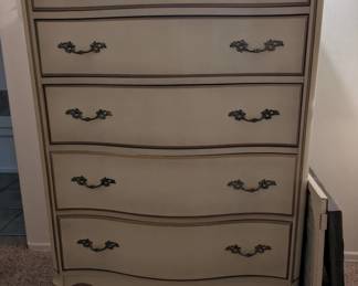 French Chest of Drawers