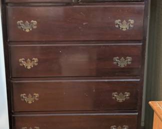 Georgian Style Chest of Drawers