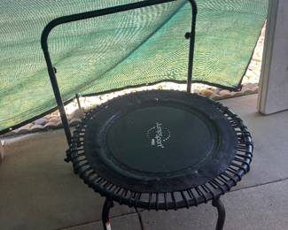 Trampoline for lite exercise 