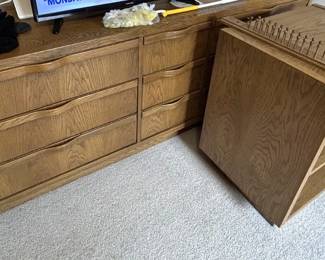 MCM/early 1970's Lane bentwood handle 6-pc bedroom set (headboard, long dresser w/mirror, 2 side tables and a matching valet)