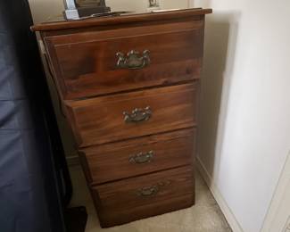 4 drawer side table pristine