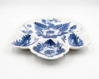 222 99handpaintedbluewhitelobedservingdish