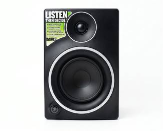 024 219Amackiemr5mk3poweredstudiomonitor