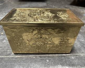 153 306vintagebrasscoalboxnauticaltheme