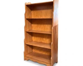 111 108openbookcasescallopedsidesbracketbase