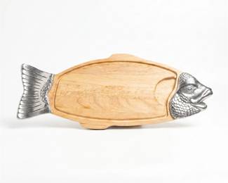 271 274shelbystratagroupfishformwoodservingboard