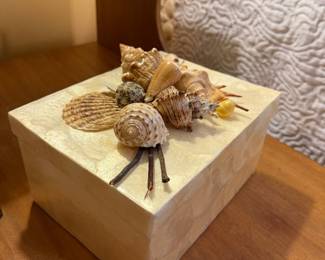 Capiz shell box