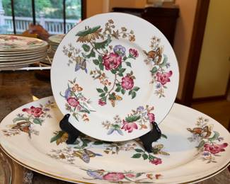 Wedgwood Charnwood pattern china set (more photos coming soon)
