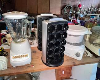 BLENDER, SPICE RACK