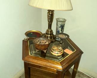 MATCHING END TABLE
