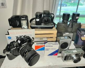 MINOLTA X-700 CAMERA & OTHERS