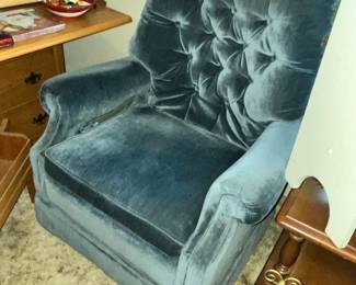 BLUE VELVET ROCKER