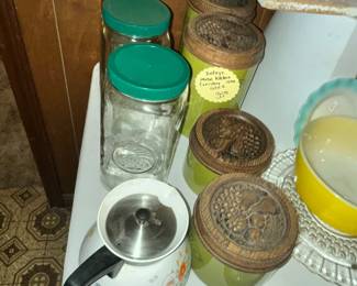 GLASS CANNISTERS