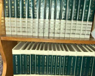 WORLD BOOK ENCYCLOPEDIA SET