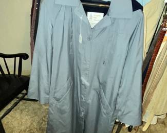 LONDON FOG OVERCOAT