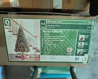 6.5FT CHRISTMAS TREE