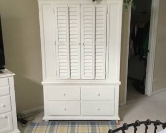 Armoire
