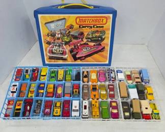 Matchbox Carry Case with Diecast Vehicles
