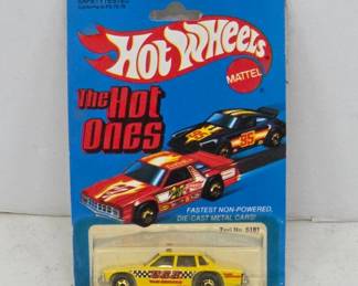 Mattel Hot Wheels The Hot Ones Taxi