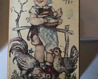 Vintage Hummel Style Music Box