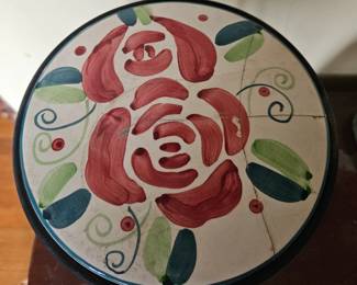 Ceramic Rose Plant Stand in diameter second image