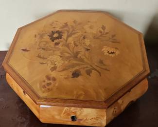 Octagonal Marquetry Music Box