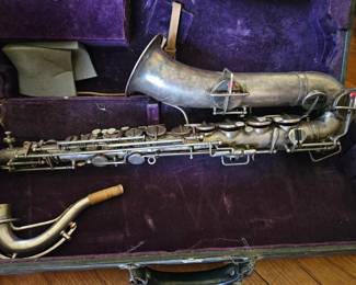 Vintage Saxophone in Case second image