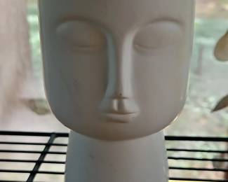 White Face Planter