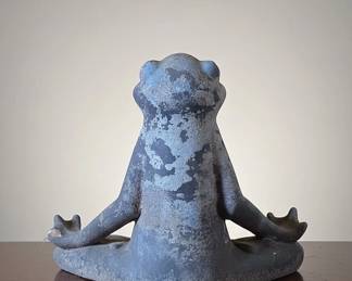 Meditating Frog Garden Statue second image