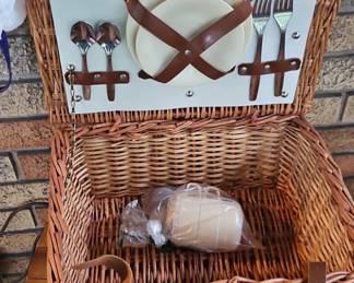 Wicker Picnic Basket Set