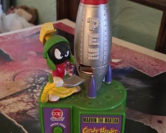 Marvin the Martian Candy Handler