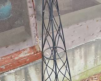 Wrought Iron Garden Obelisk