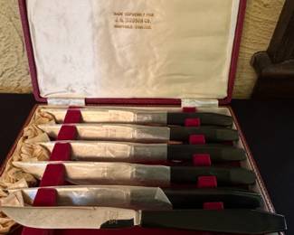 Set of Steak Knives