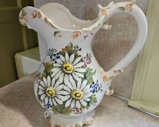 HandPainted Daisy Pitcher and Bowl Set third image