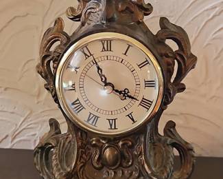 Ornate Rococo Revival Mantel Clock