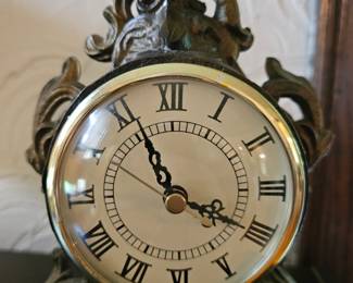 Ornate Rococo Revival Mantel Clock third image