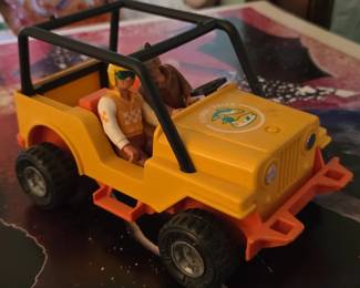 Adventure People North Woods Trailblazer Jeep