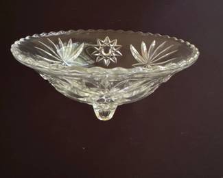 Anchor Hocking Star of David Serving Dish second image