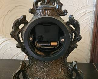 Ornate Rococo Revival Mantel Clock second image