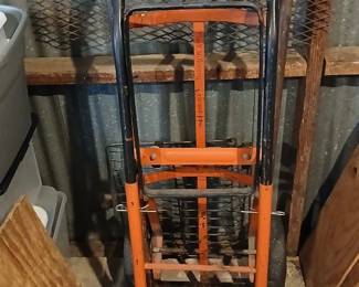 Hand trucks, dollies