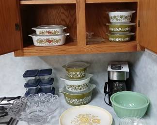 Corningware, Pyrex Jadeite, misc kitchen