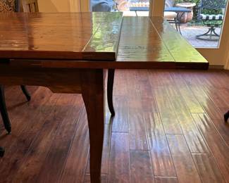 Dining Table Leaf Extension Mechanism